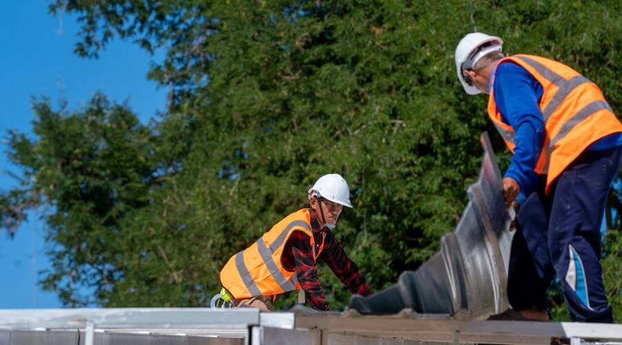 Expert tile roof repair services in Daggett, MI